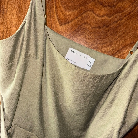 ASOS DESIGN washed cami midi dress with drape skirt in green - Picture 2 of 5